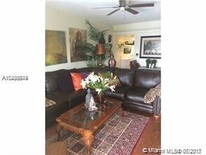 2815 NE 33rd Ave-Unit -204 in Fort Lauderdale, FL - Building Photo - Building Photo