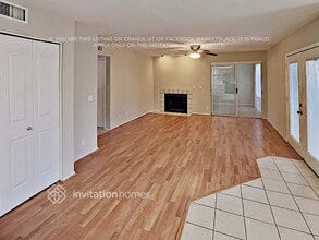 1022 S Surfside Dr in Gilbert, AZ - Foto de edificio - Building Photo