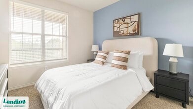 8989 West Rd, Unit 535 in Houston, TX - Building Photo - Building Photo