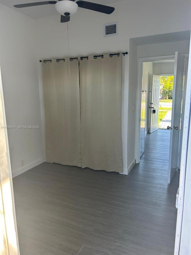 10296 SW 175th St in Miami, FL - Building Photo - Building Photo