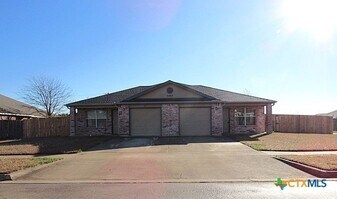 5402 Lauren Lea Dr, Unit B in Killeen, TX - Building Photo