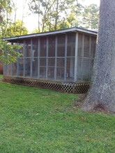 1444 Simmons St in Newton, NC - Foto de edificio - Building Photo