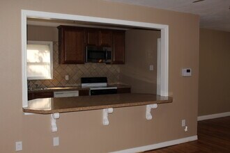 2717 28th St in Lubbock, TX - Building Photo - Building Photo