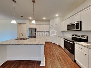 2450 Ixora Ct in Kissimmee, FL - Building Photo - Building Photo