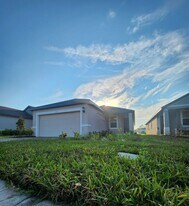 112 Links Ter Blvd in Daytona Beach, FL - Building Photo