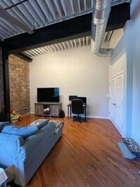 1509 E Baltimore St photo'