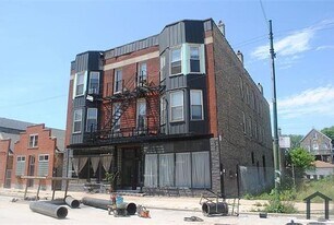 3254 S Morgan St in Chicago, IL - Building Photo