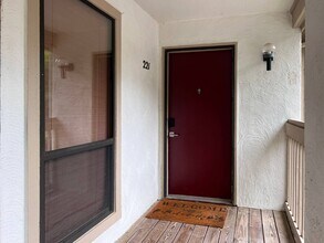 221 New Kent Pl in Cary, NC - Building Photo - Building Photo