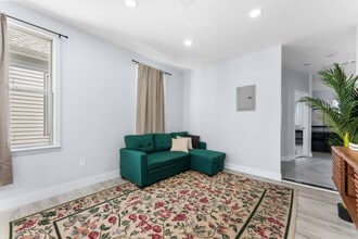 23 Obrien Ct in Bayonne, NJ - Foto de edificio - Building Photo