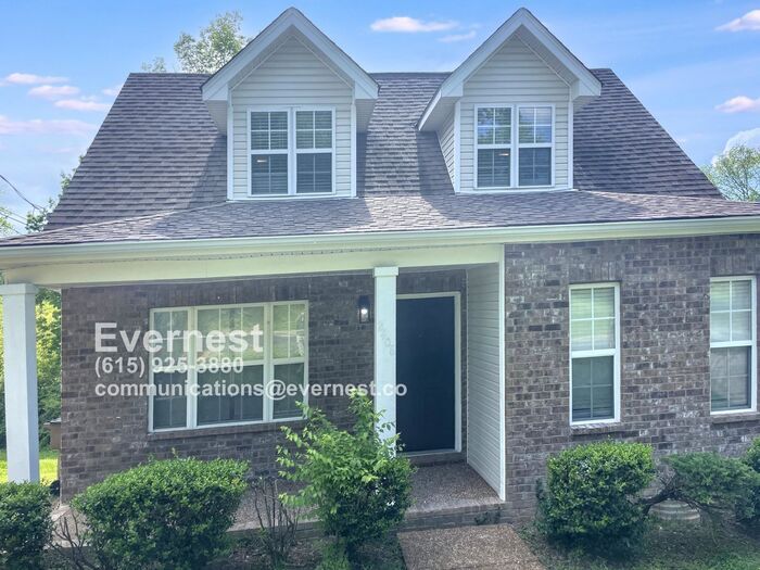 2408 Grover St in Nashville, TN - Building Photo