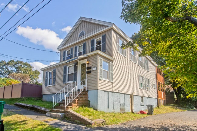 13 Smith St