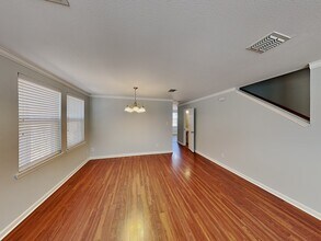 3421 Highpoint Dr in Denton, TX - Foto de edificio - Building Photo