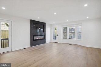 2808 Ordway St NW in Washington, DC - Building Photo - Building Photo