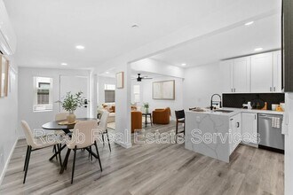 5248 Adams Ave in San Diego, CA - Building Photo - Building Photo
