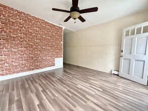 159 W 7th Ave in Conshohocken, PA - Building Photo - Building Photo