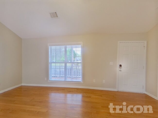 122 Chippewa Run in Auburn, GA - Building Photo - Building Photo