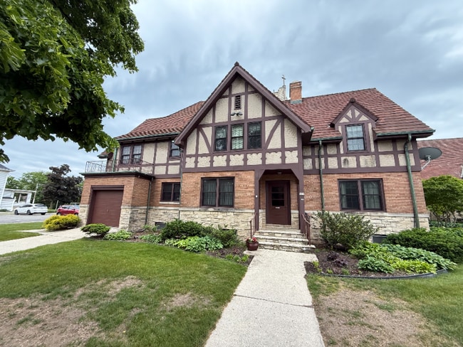 property at 523 St Clair Ave