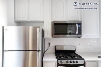 423 16th St in Brooklyn, NY - Building Photo - Building Photo