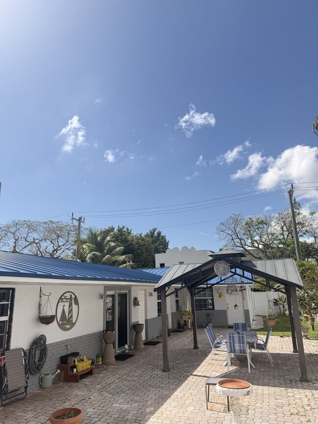 property at 506 SW 18th Ct