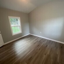 3651 Gallberry Rd in Washington, NC - Building Photo - Building Photo