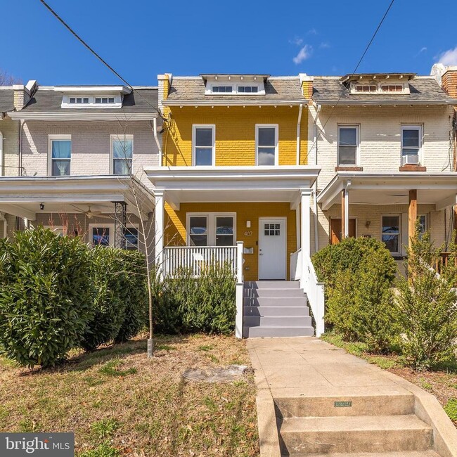 407 Delafield Pl NW in Washington, DC - Building Photo - Building Photo