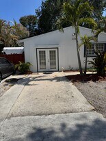 6784 Church St in Jupiter, FL - Building Photo