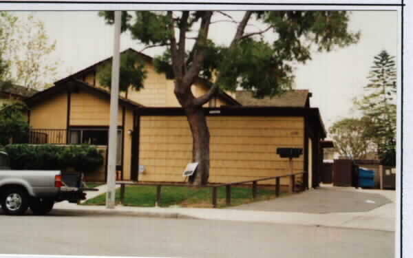 13381 Sheppard Cor in Garden Grove, CA - Building Photo