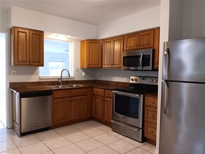 7980 52nd St N in Pinellas Park, FL - Building Photo - Building Photo