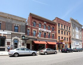 53-57 Bank St in New London, CT - Building Photo - Building Photo