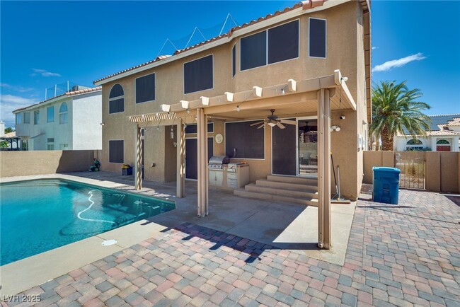 property at 3913 Diamond Ridge St