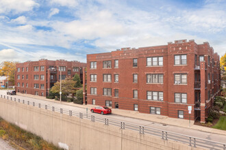 629-647 Garfield St in Oak Park, IL - Building Photo - Building Photo