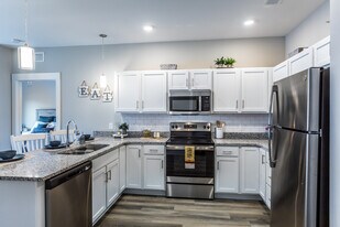 The Bend in Clarksville, IN - Building Photo