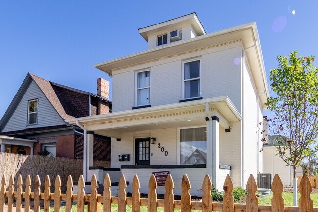 300 Inca St in Denver, CO - Building Photo - Building Photo