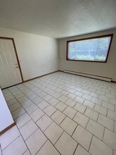 2128 Belmont Ln, Unit apt #B in Mound, MN - Building Photo - Building Photo