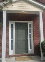 20 Pine Canyon Dr SW in Atlanta, GA - Building Photo