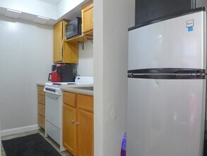 12 Aberdeen St, Unit 3 in Boston, MA - Building Photo - Building Photo