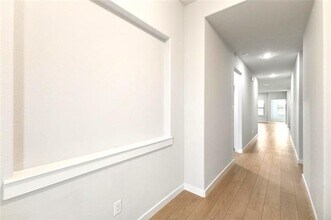 326 Rockstream Dr in Lavon, TX - Building Photo - Building Photo