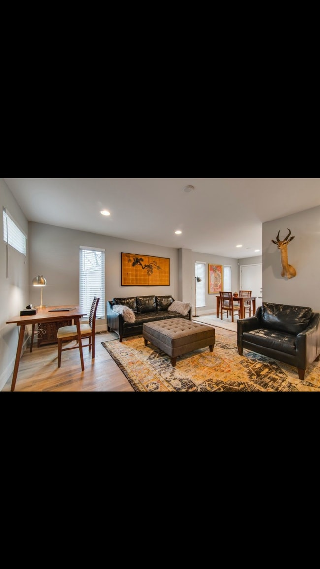203 Prince Ave in Nashville, TN - Foto de edificio - Building Photo