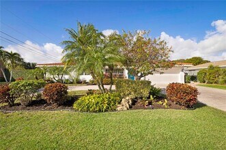 2831 NE 22nd Ave in Lighthouse Point, FL - Building Photo - Building Photo
