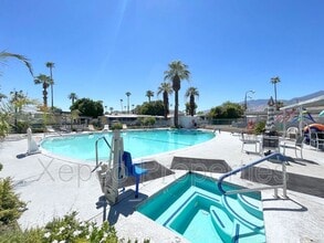134 Fondulac St in Palm Springs, CA - Building Photo - Building Photo