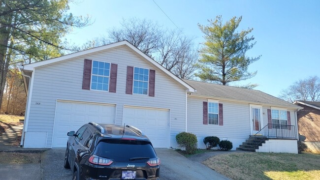 property at 2820 Airwood Dr