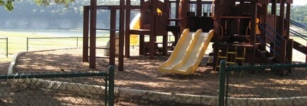 21013 Highland Lake Dr in Lago Vista, TX - Building Photo - Building Photo