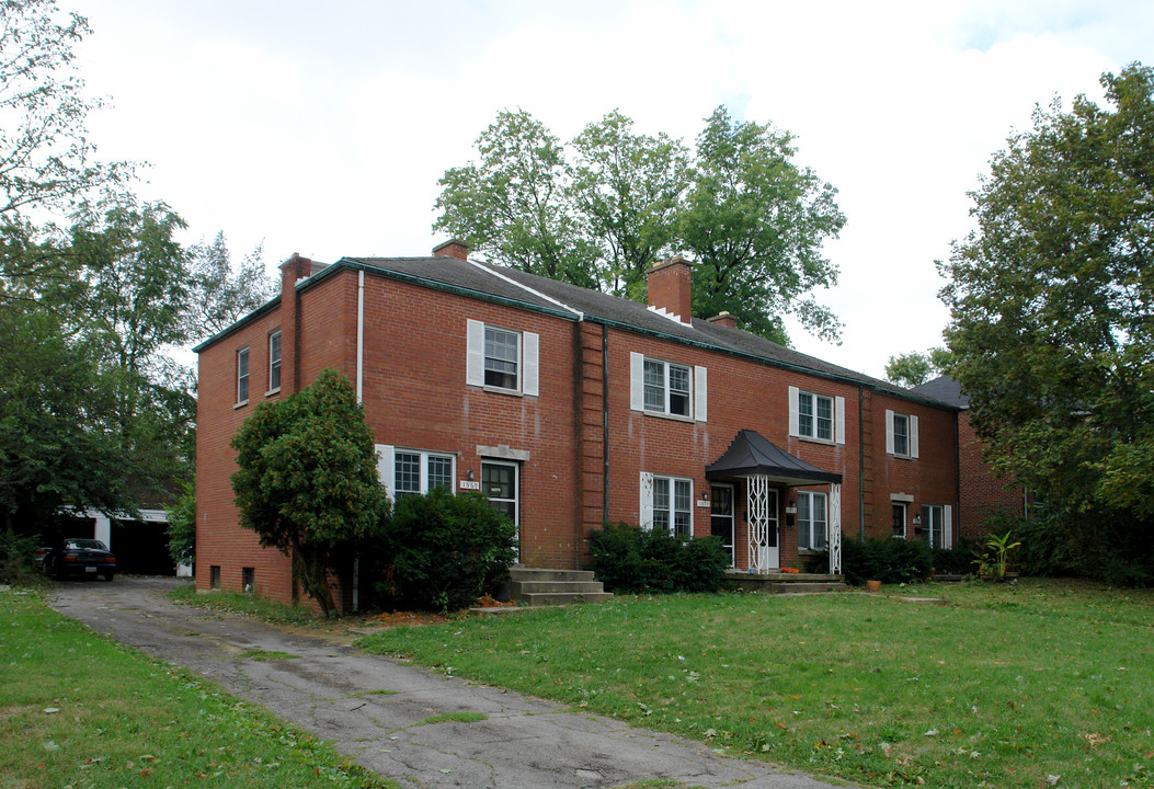 1569-1575 Waltham Rd in Columbus, OH - Building Photo