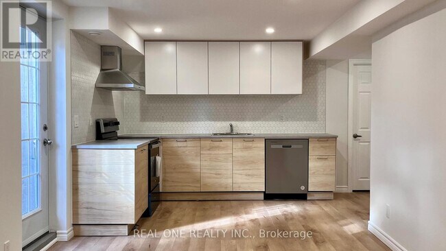 property at 1200 Greenwood Crescent