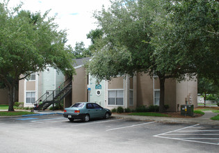 Watauga Woods Apartments in Orlando, FL - Building Photo - Building Photo