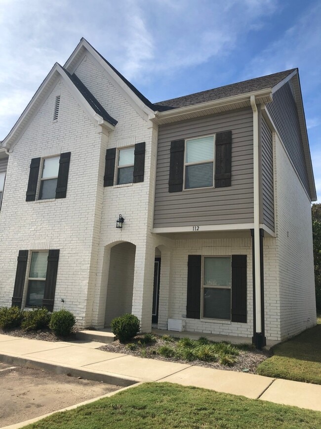 property at 112 Robbins Cir