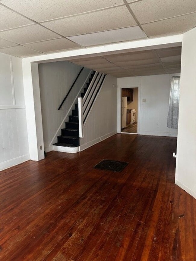 property at 828 Wallace St