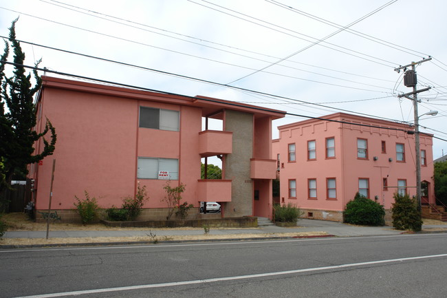 2226-2232 Channing Way in Berkeley, CA - Building Photo - Building Photo