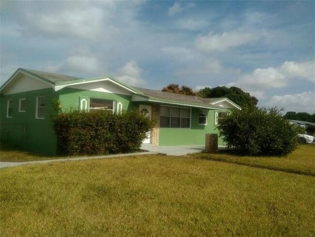 2951 NW 208th Terrace in Miami Gardens, FL - Building Photo - Building Photo