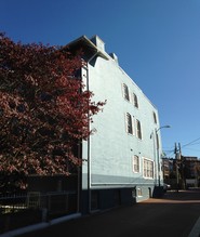 2509 Cliffbourne Pl NW in Washington, DC - Building Photo - Building Photo